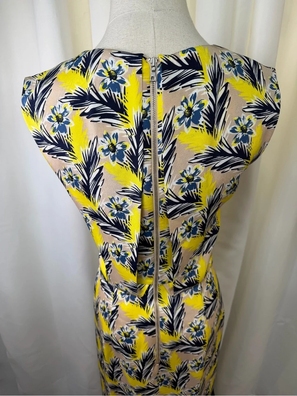 J. Crew ‘Yellow & Tan Floral Print Sleeveless Dress’ in “Meadow Spring” Size 00